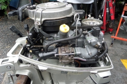 ขาย เครื่องเรือ HONDA 9.9 แรง 4 จังหวะ หาง 21 เครื่องทำงานปกติ  สภาพสวย ราคา 28,000