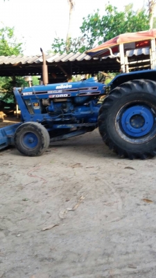 รถไถFORD 66  ท้าย 77 เล่มทะเบียนพร้อมโอน