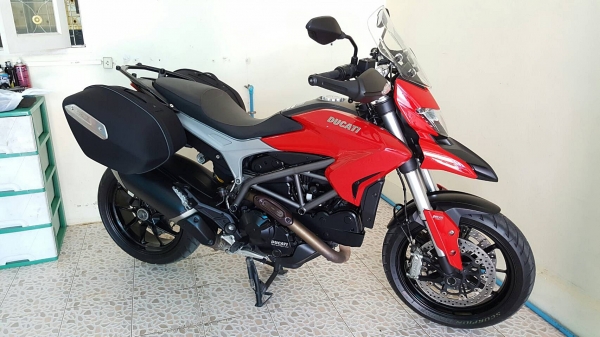 ขาย Ducati Hyperstrada 821 ปี 2014 สภาพสวยมากหล่อเลย