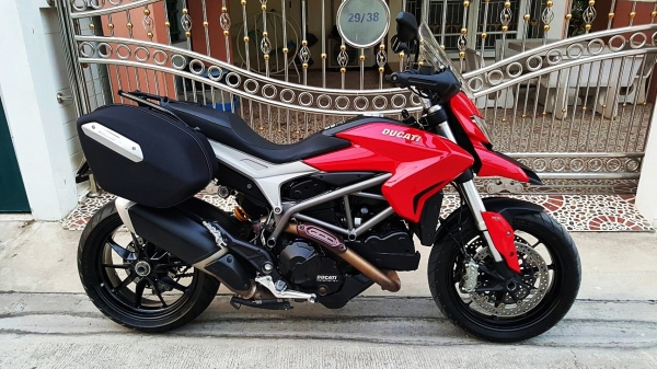 ขาย Ducati Hyperstrada 821 ปี 2014 สภาพสวยมากหล่อเลย