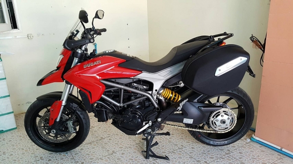 ขาย Ducati Hyperstrada 821 ปี 2014 สภาพสวยมากหล่อเลย