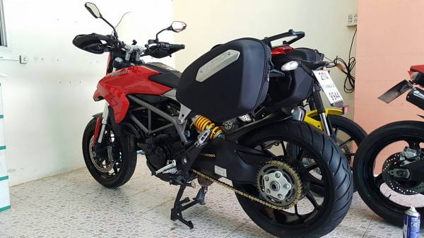 ขาย Ducati Hyperstrada 821 ปี 2014 สภาพสวยมากหล่อเลย
