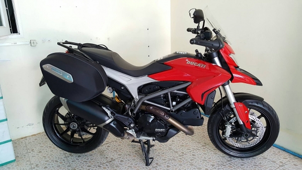 ขาย Ducati Hyperstrada 821 ปี 2014 สภาพสวยมากหล่อเลย