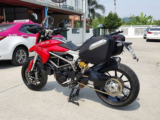 ขาย Ducati Hyperstrada 821 ปี 2014 สภาพสวยมากหล่อเลย