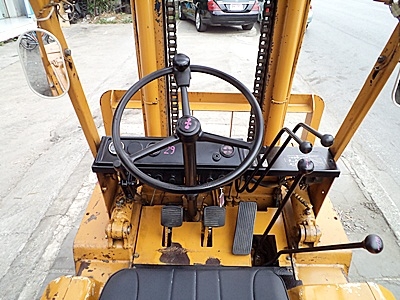 ขายรถยกโคมัสสึ 3 ตัน เครื่องดีเซลอีซูซุ กระบอกคุ่ เสาสูง 4 เมตร พวงมาลัยเพาเว่อร์ สีเดิมจากนอก นำเข้าจากญี่ปุ่น ใช้งานได้ทันที ขายรถยกโคมัสสึ 3 ตัน เครื่องดีเซลอีซูซุ กระบอกคุ่ เสาสูง 4 เมตร พวงมาลัยเพาเว่อร์ สีเดิมจากนอก นำเข้าจากญี่ปุ่น ใช้งานได้ทันที