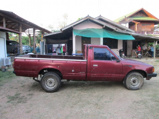 ขาย datsun 720 เครื่อง 1600 cc