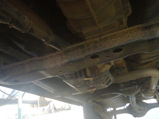 ขาย ดรากอน ปี 2000 เครื่อง 2800 4x4 รถเครื่องดี ไม่มีชนหนักครับ ขาย ดรากอน ปี 2000 เครื่อง 2800 4x4 รถเครื่องดี ไม่มีชนหนักครับ