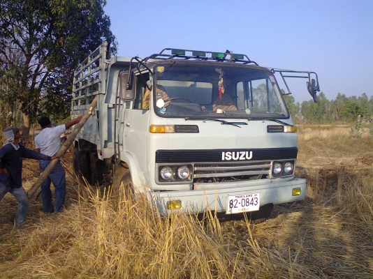 ขาย JCM ดั้ม เครื่อง 175 แรง 6 สูบ กระบะยาว 4.3 เมตรครับ ขาย JCM ดั้ม เครื่อง 175 แรง 6 สูบ กระบะยาว 4.3 เมตรครับ