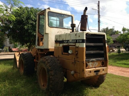 รถตักเอวอ่อนKOMATSU 510เก๋งตู้ สวย ราคา610000