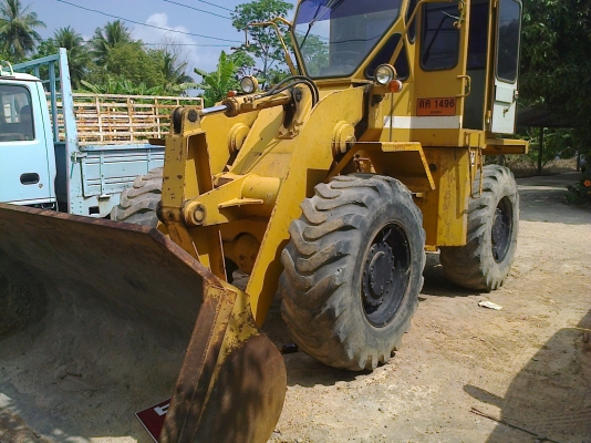 รถตักล้อยางเอวอ่อน มิตซอย เครื่องด๊อยล์6สูบ เก๋งตู้ เล่มพร้อม