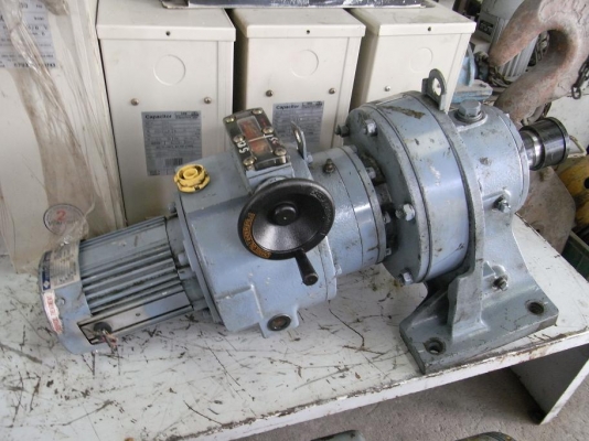 ขายมอเตอร์เกียร์ 1/3 HP. 1400 RPM. ชุดเกียร์ปรับรอบได้ made in japan สภาพสวย รับประกันคุณภาพ