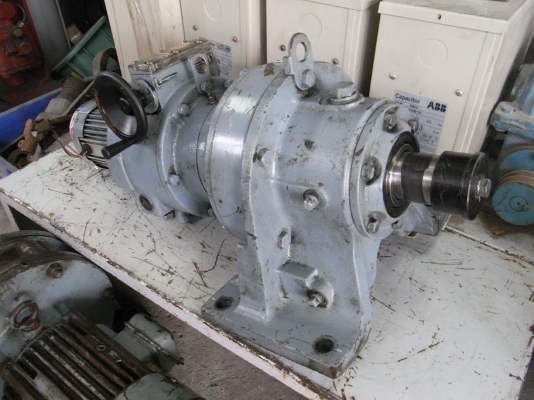 ขายมอเตอร์เกียร์ 1/3 HP. 1400 RPM. ชุดเกียร์ปรับรอบได้ made in japan สภาพสวย รับประกันคุณภาพ ขายมอเตอร์เกียร์ 1/3 HP. 1400 RPM. ชุดเกียร์ปรับรอบได้ made in japan สภาพสวย รับประกันคุณภาพ