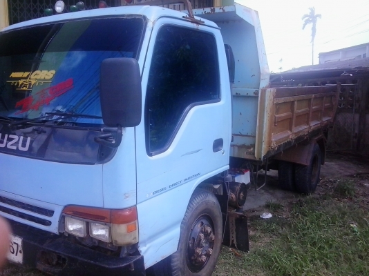 ขายหกล้อ 120 ฝาขาว รถสวย  สภาพดี