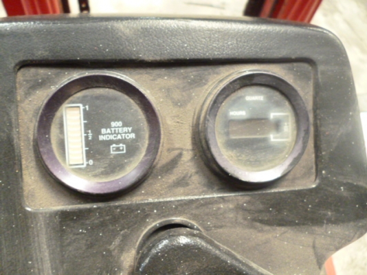 ขายรถยกไฟฟ้า 0.9 ตัน สภาพสวยพร้อมใช้งาน ราคาถูก ยี่ห้อ TOYOTA  รุ่น 3FB9  สนใจติดต่อเจี๊ยบได้เลยค่ะ 087-3310254 ค่ะ