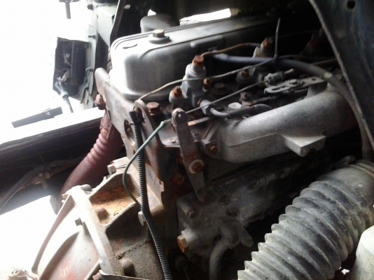 ขายหกล้อรถน้ำมัน 115 แรงม้า รถสวย  สภาพดี