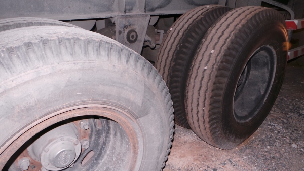 ISUZU FXZ320 ปี 50 พร้อมหางพ่วง สองคาน พร้อมขายค่ะ ISUZU FXZ320 ปี 50 พร้อมหางพ่วง สองคาน พร้อมขายค่ะ