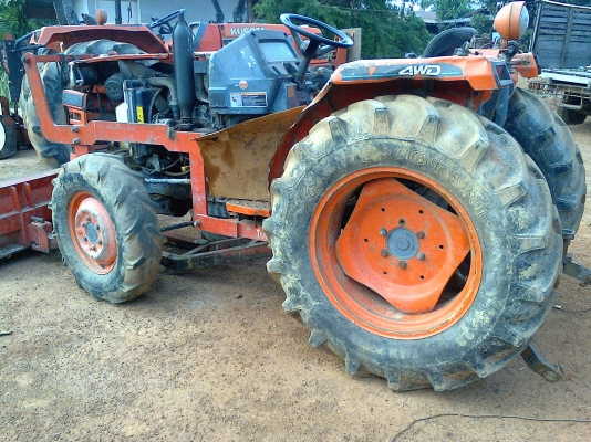 KUBOTA L2600 ใบดัน กะผาน4