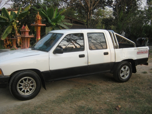 ขายไมตี๋เอ็ก สีประตู2.5รถอเนกประสงค์ รถครอบครัว
