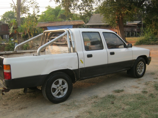 ขายไมตี๋เอ็ก สีประตู2.5รถอเนกประสงค์ รถครอบครัว