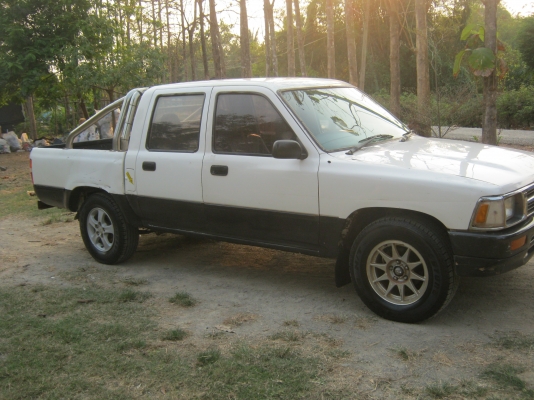 ขายไมตี๋เอ็ก สีประตู2.5รถอเนกประสงค์ รถครอบครัว