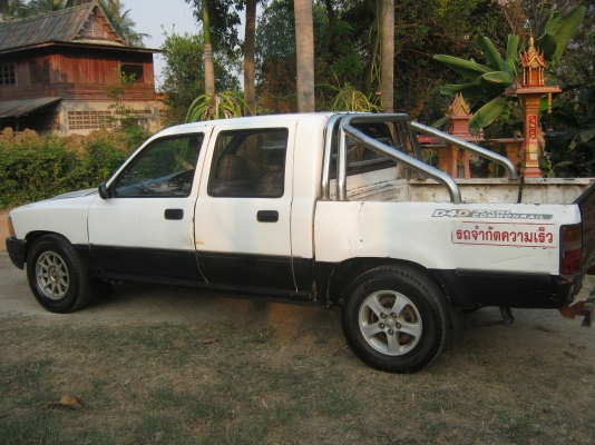 ขายไมตี๋เอ็ก สีประตู2.5รถอเนกประสงค์ รถครอบครัว