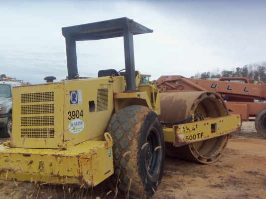 กำลังจะมาถึงไทยแล้วค่ะ สำหรับ รถบดสั่นสะเทือน SAKAI SV500TF สองเพลา เรียบหุ้มหนามสภาพพร้อมใช้งานทุกอย่าง สนใจติดต่อได้ค่ะ 087-3310254 เจี๊ยบค่ะ กำลังจะมาถึงไทยแล้วค่ะ สำหรับ รถบดสั่นสะเทือน SAKAI SV500TF สองเพลา เรียบหุ้มหนามสภาพพร้อมใช้งานทุกอย่าง สนใจติดต่อได้ค่ะ 087-3310254 เจี๊ยบค่ะ