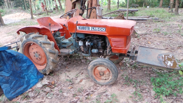 รถไถยี่ห้อ KUBOTA  มีเฉพาะตัวรถ