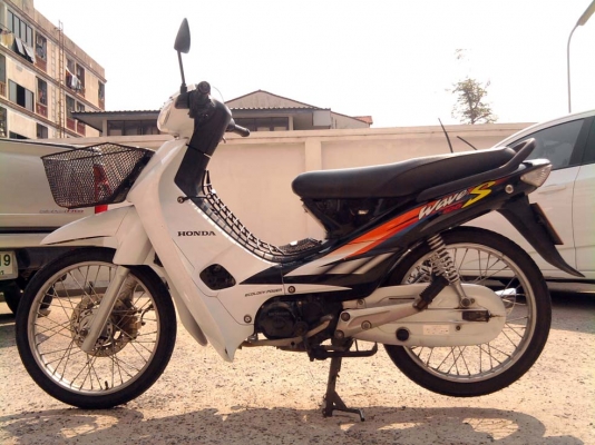 ขออนุญาติขาย HONDA WAVE 100S สภาพสวย สีขาว สตาร์ทเท้า ขออนุญาติขาย HONDA WAVE 100S สภาพสวย สีขาว สตาร์ทเท้า