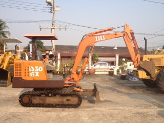 รถขุดรถดัน IHI IS30GX มือสองญี่ปุ่นแท้ นำเข้าเอง ทำสีใหม่ พร้อมใช้งาน ราคาคุยกันได้