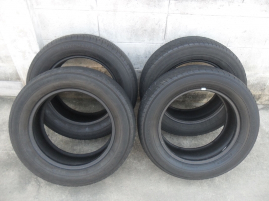 ยาง YOKOHAMA 215/60R16 ปี09 สวยๆสดๆ