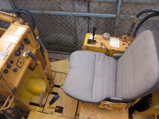 ขาย-รถหน้าตัก หลังขุด KOMATSU D10: แทรคเหล็ก ตีนไก่ มือสองเก่าจากญี่ปุ่น สภาพดี พร้อมใช้งาน ขาย-รถหน้าตัก หลังขุด KOMATSU D10: แทรคเหล็ก ตีนไก่ มือสองเก่าจากญี่ปุ่น สภาพดี พร้อมใช้งาน