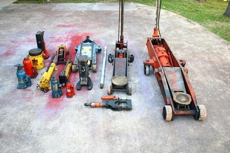 รับซ่อมแม่แรงไฮดรอลิค แม่แรงกระปุก ตะเข้ยกรถ รับซ่อมแม่แรงไฮดรอลิค แม่แรงกระปุก ตะเข้ยกรถ