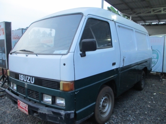 ขายรถตู้ ISUZU BUDDYหลังคาสูง ใช้ดี ถูก ทะเบียนพร้อม