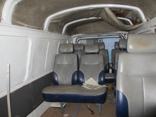 ขายรถตู้ ISUZU BUDDYหลังคาสูง ใช้ดี ถูก ทะเบียนพร้อม