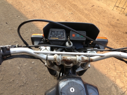 ขาย TW 200 อุปกรณ์เดิมๆครบ สภาพสวยครับ ขาย TW 200 อุปกรณ์เดิมๆครบ สภาพสวยครับ