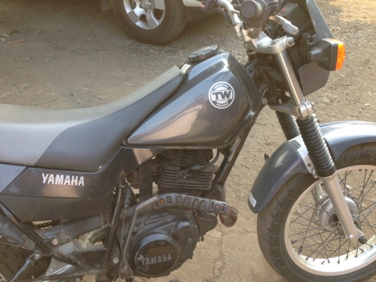 ขาย TW 200 อุปกรณ์เดิมๆครบ สภาพสวยครับ ขาย TW 200 อุปกรณ์เดิมๆครบ สภาพสวยครับ