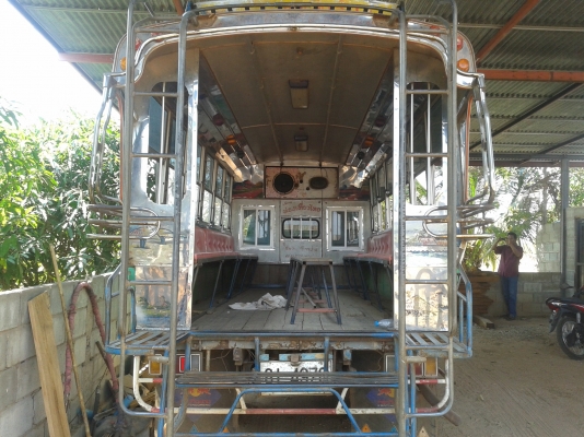 ขาย6 ล้อ isuzu nkr 110 (NKR58LU5) รถห้างแท้ 100\% พวงมาลัยเพาเวอร์ ยกหัวได้ รถสวยมากๆ พร้อมใช้สุดๆ พร้อมโอนได้เลย