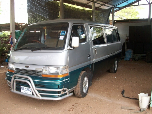 ลดสุดด่วนครับรถตู้ช่วงยาวพร้อมใช้งานเอกสารพร้อมโอน ทะเบียน 56