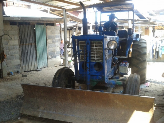 ขายรถไถ สภาพพร้อมใช้ ขายรถไถ สภาพพร้อมใช้