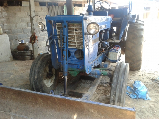 ขายรถไถ สภาพพร้อมใช้ ขายรถไถ สภาพพร้อมใช้