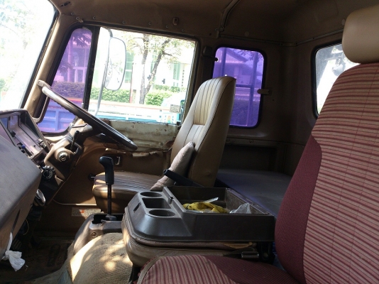 ขายรถเทรเล่อท้ายลาดสิบล้อ