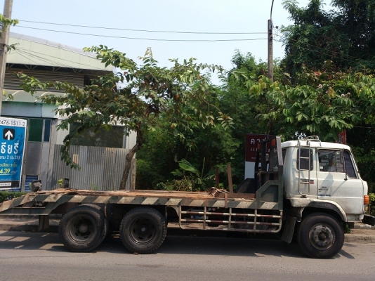 ขายรถเทรเล่อท้ายลาดสิบล้อ