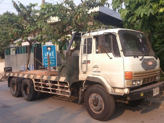 ขายรถเทรเล่อท้ายลาดสิบล้อ