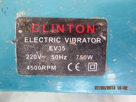 เครื่องจี้คอนกรีตมือถือ CLINTON EV-35 750W เครื่องจี้คอนกรีตมือถือ CLINTON EV-35 750W