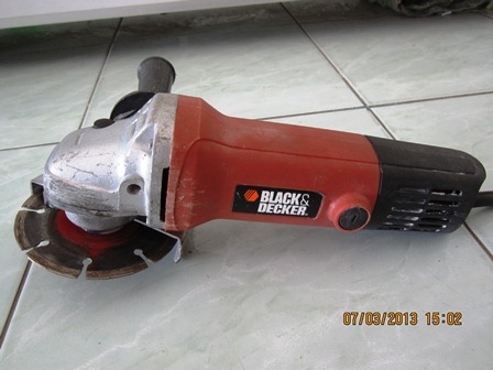 เครื่องเจียรไฟฟ้าBLACK&amp;DECKER KG100 สภาพใหม่อุปกรณ์ครบ