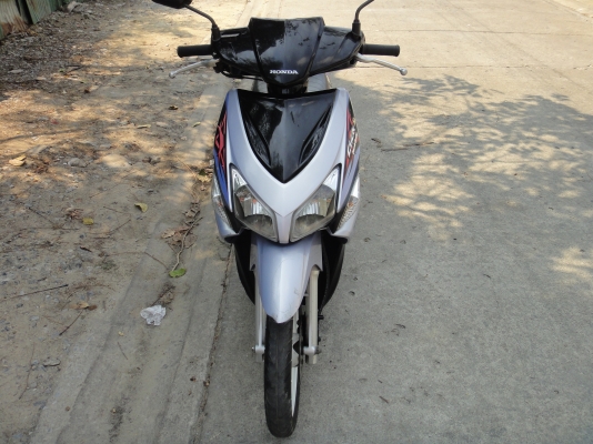 click คอมบายเบรก ล้อแม็กเดิมมม 16000