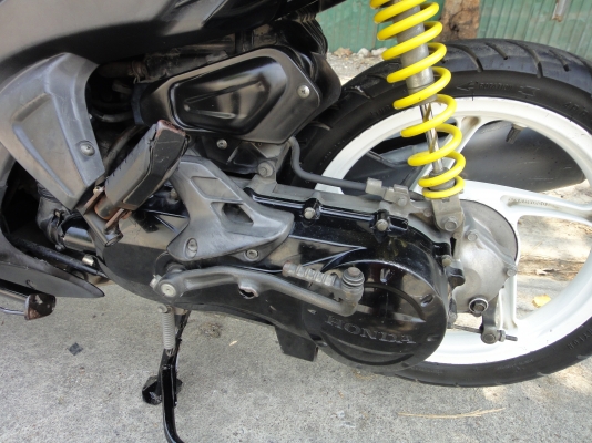 click คอมบายเบรก ล้อแม็กเดิมมม 16000