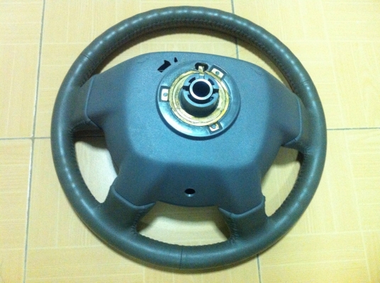 ขาย พวงมาลัย Isuzu D max  SLX   ( เดิม )