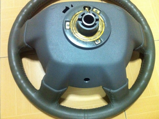 ขาย พวงมาลัย Isuzu D max  SLX   ( เดิม )