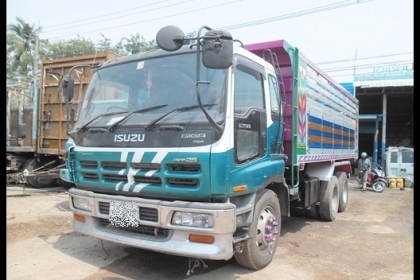 สิบล้อ GIGA 360 สภาพดี สวยๆ